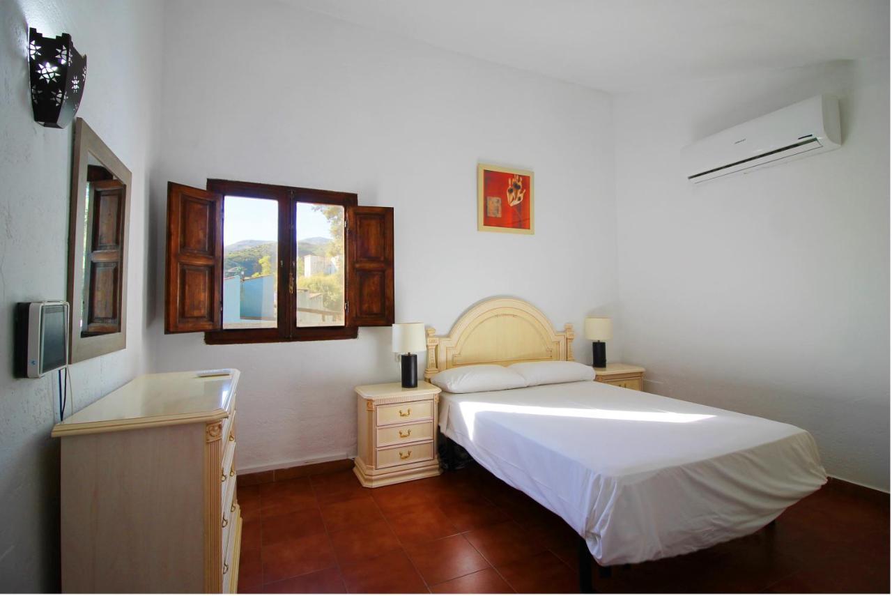 Casas Rurales Juzcar Centro Exterior photo